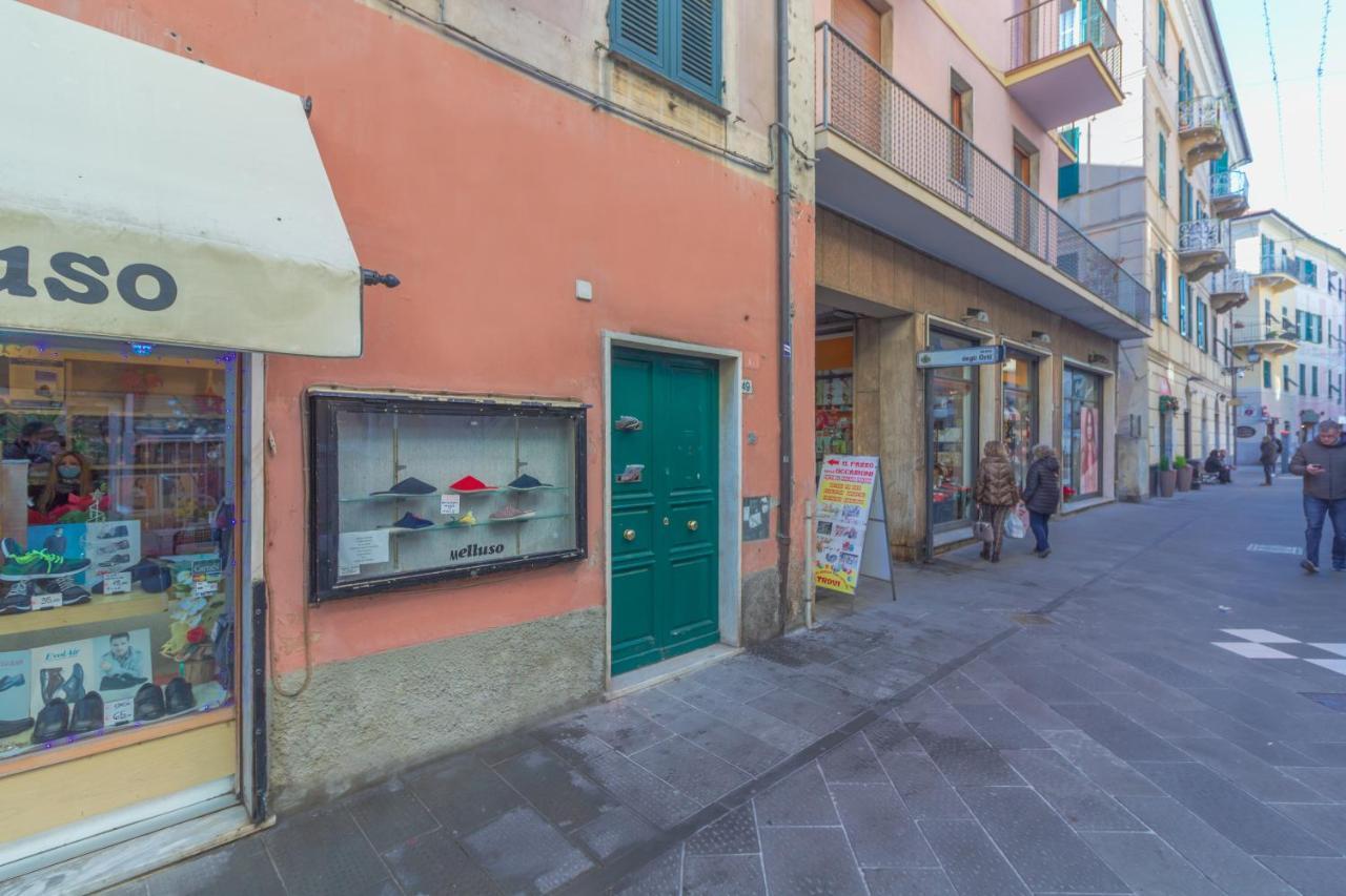 Casa Di Ale E Fra Comoda In Centro E A Pochi Passi Dalla Spiaggia Rapallo Ngoại thất bức ảnh